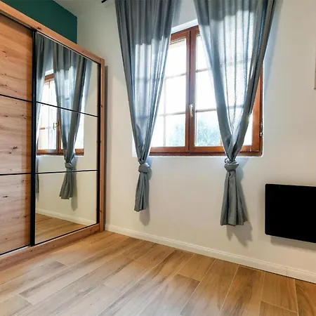 In Lisicic With Wifi بيت للعطل Lisicici