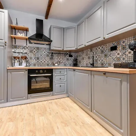 In Lisicic With Wifi Vikendica *