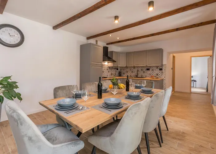 In Lisicic With Wifi Vikendica *